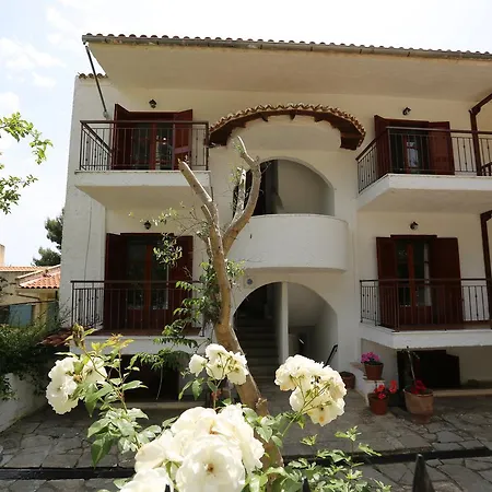 Maison La * Agia Paraskevi (Kassandra)