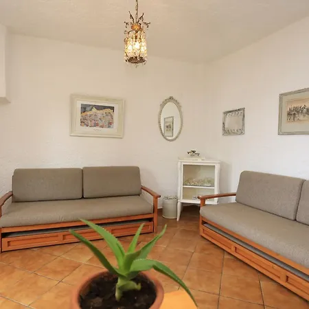 Maison La Apartment